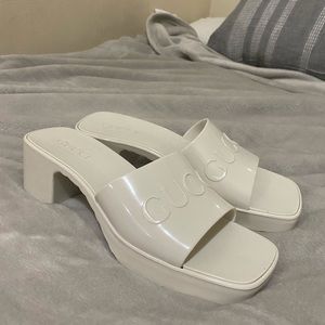 Faux Gucci Cream Rubber Slide Block Sandals